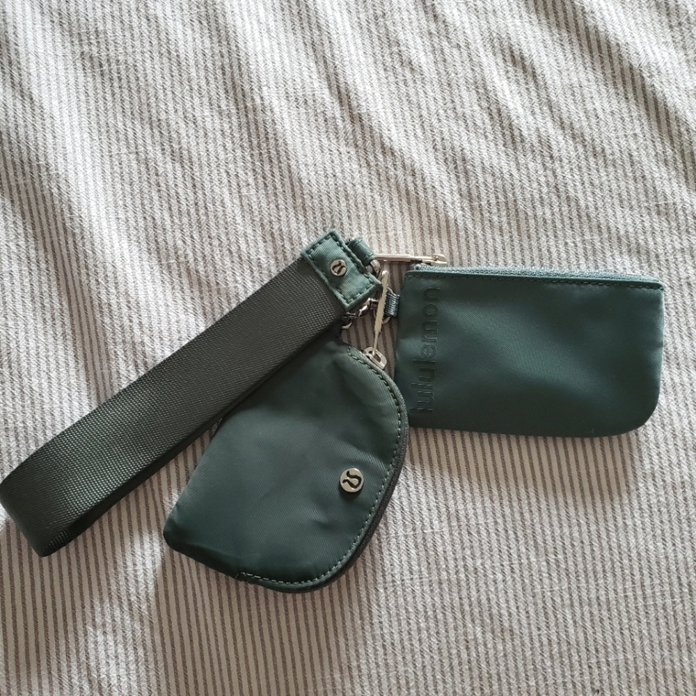 lululemon athletica Dark Green Key and Card Holder Set with Wrist Strap